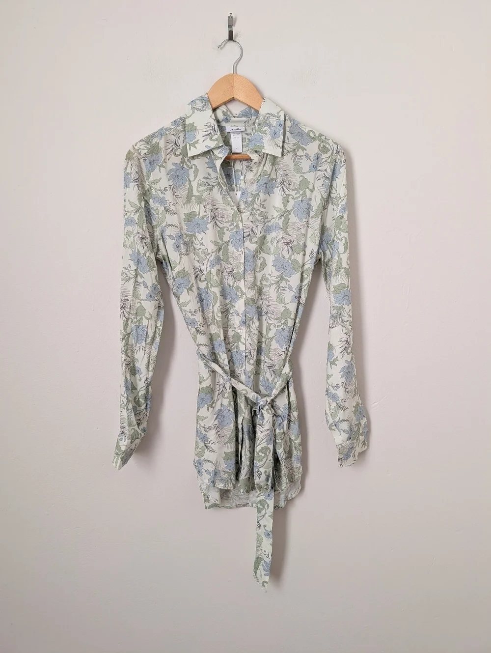 NWT Andie Swim White Sage Green Muted Blue Floral Corvo Long Sleeve Button Shirt